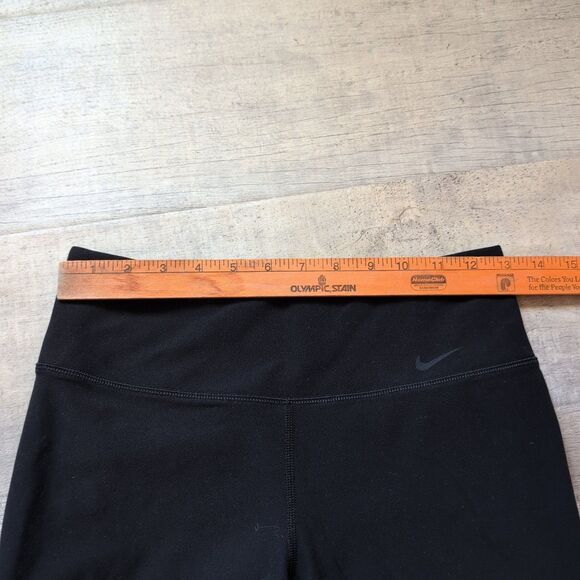 NIKE DRY-FIT LEGGINGS WOMEN'S S CAPRI HI RISE MEDIA POCKET BLACK GRAY ⭐️EUC⭐️ - Picture 3 of 6